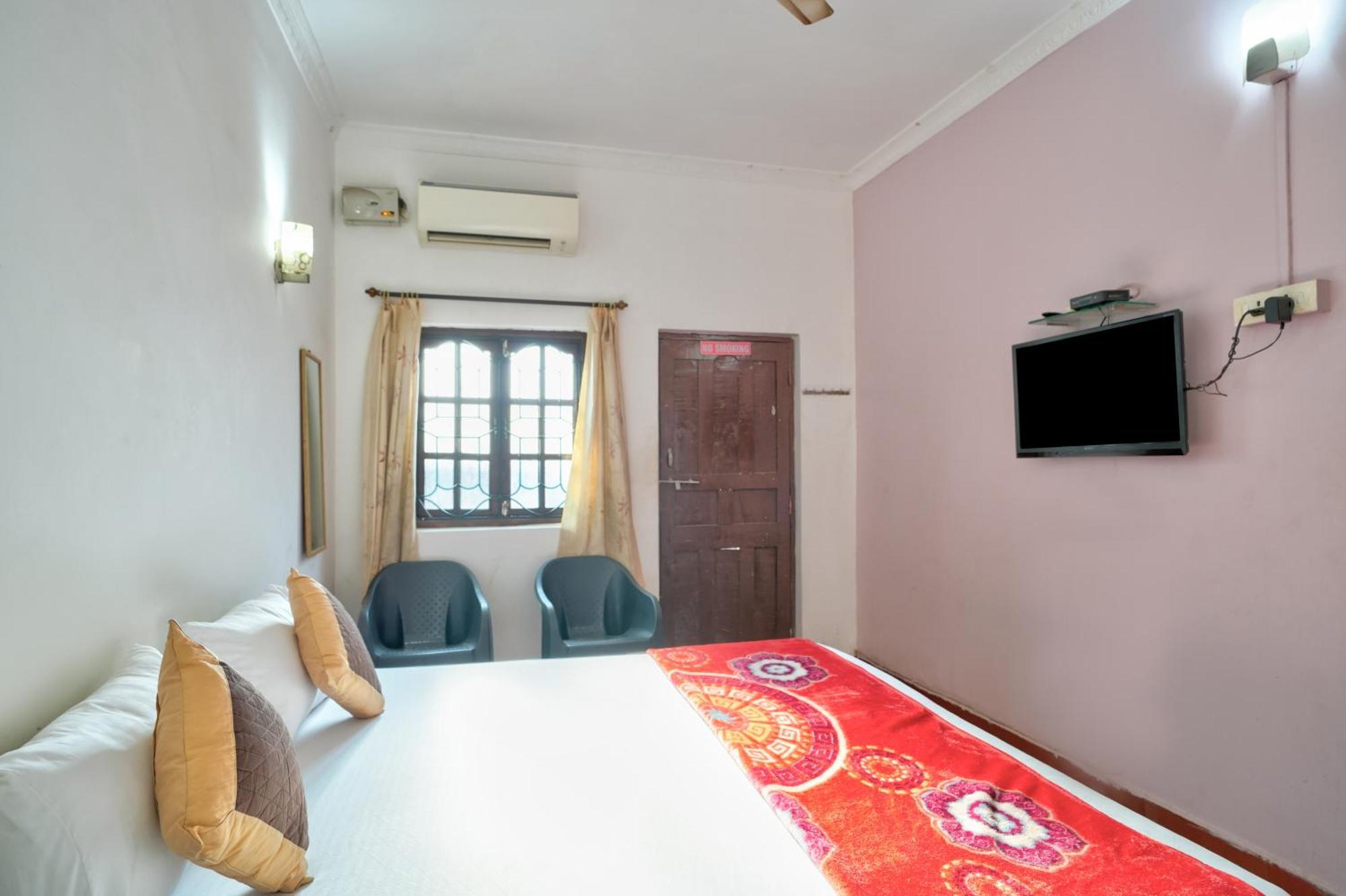 Om Sai Guest House Calangute Eksteriør bilde