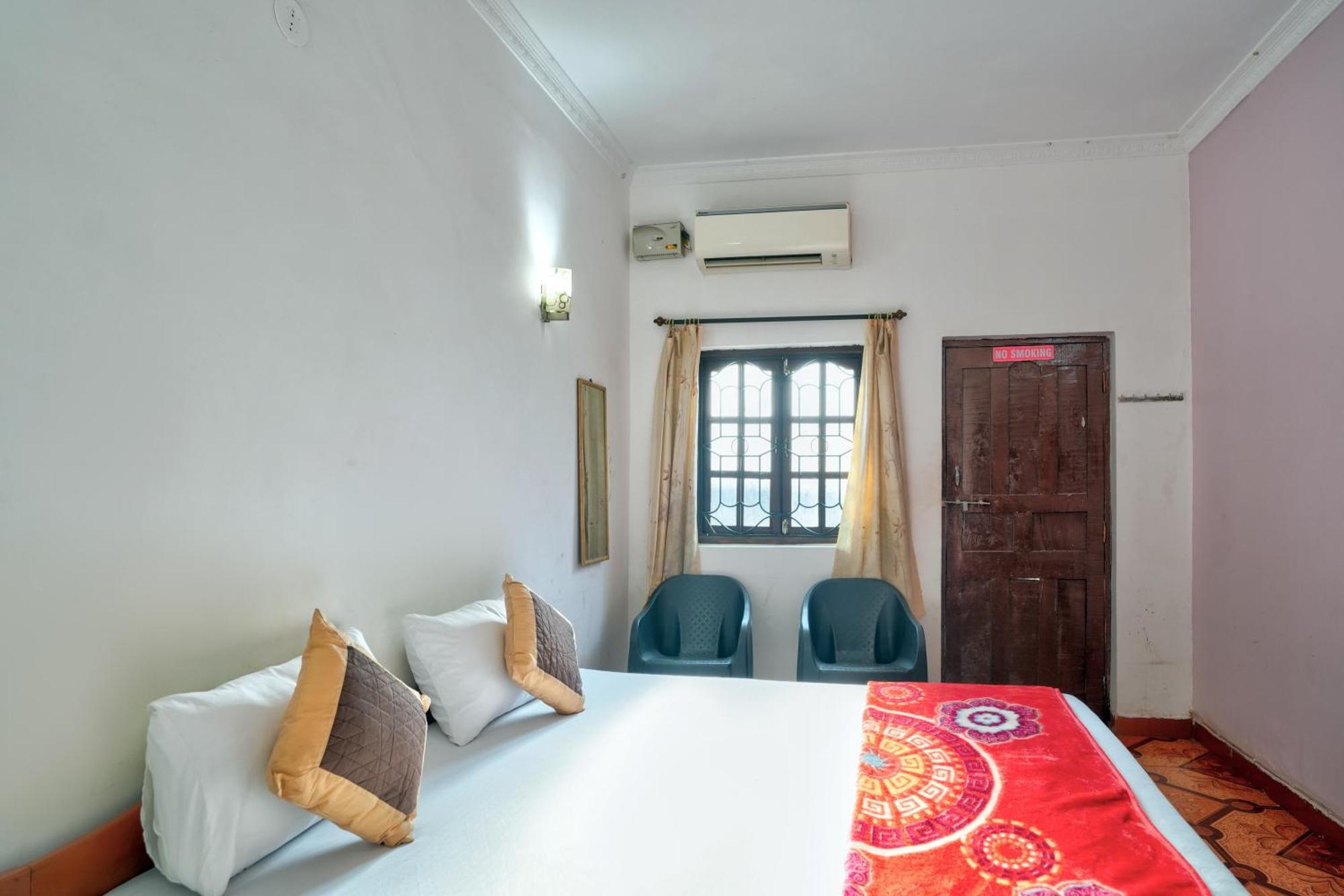 Om Sai Guest House Calangute Eksteriør bilde