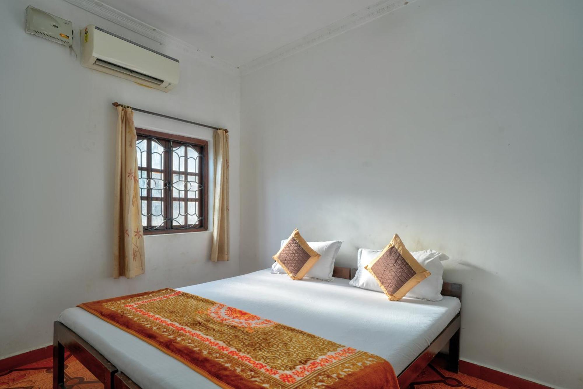 Om Sai Guest House Calangute Eksteriør bilde